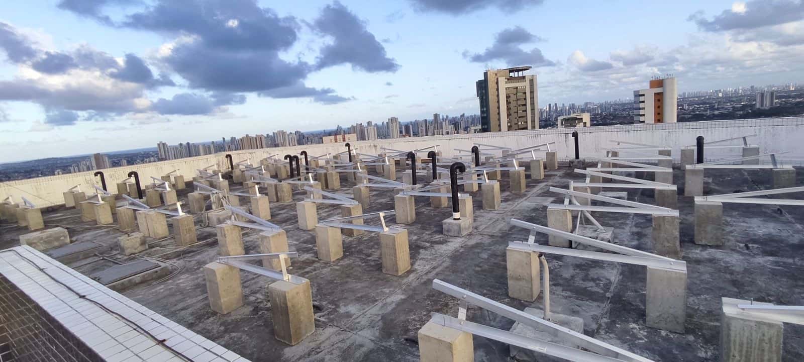 Estrutura para painéis fotovoltáicos